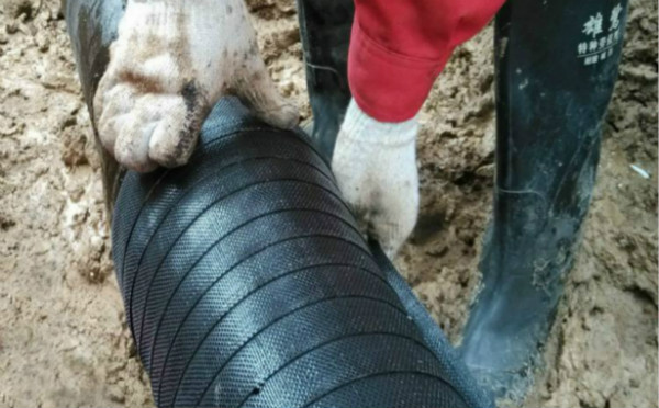 聚丙烯管道防腐冷纏帶施工